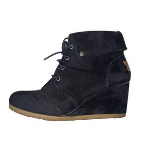 Mad Love black wedge suede lace up ankle bootie SZ 7